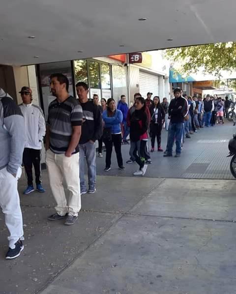 ACONSEJAN NO CONCURRIR A LOS CAJEROS AUTOMÁTICOS