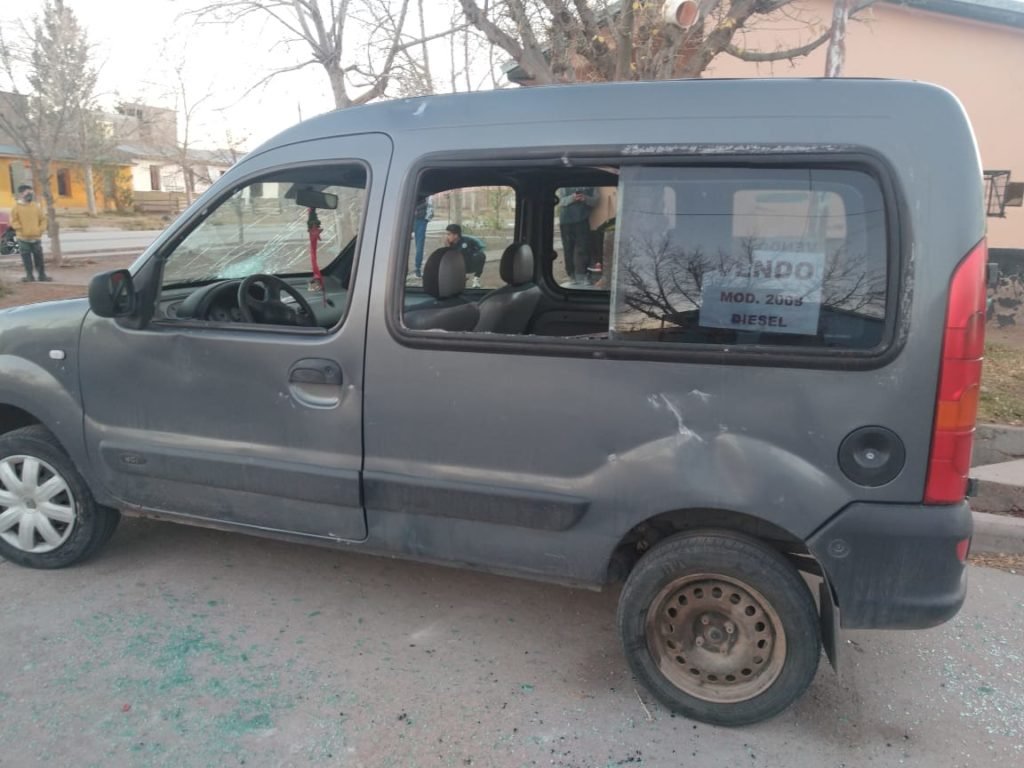 CUATRO DETENIDOS EN PROCEDIMIENTO POLICIAL 1 8d74dfdc 6d9b 405a a27e cc789a2da6d1