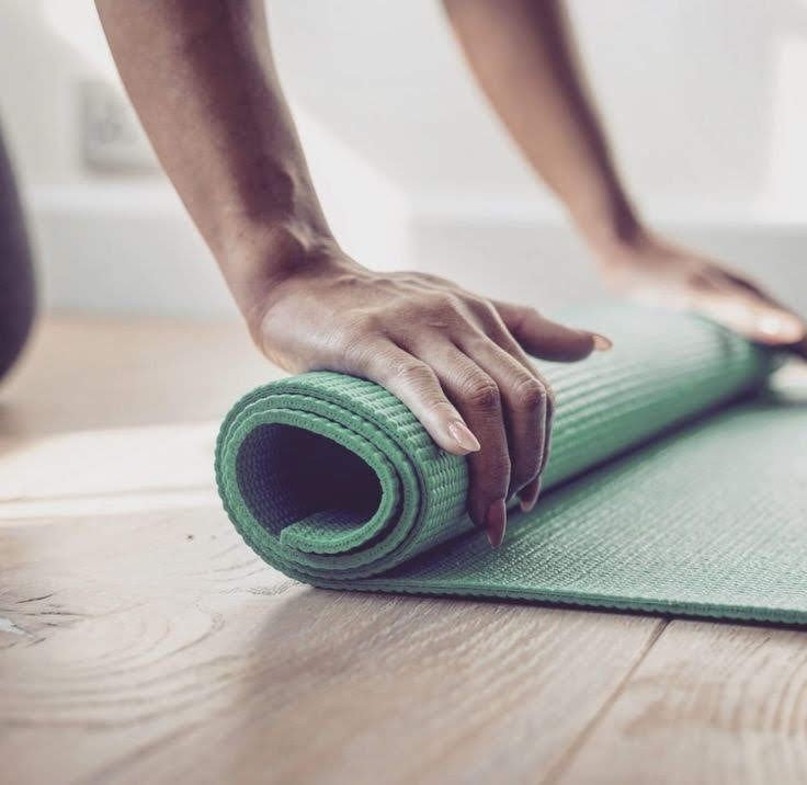 ES SUMAMENTE NECESARIO QUE SE HABILITEN LOS ESPACIOS DE YOGA 1 asterilla