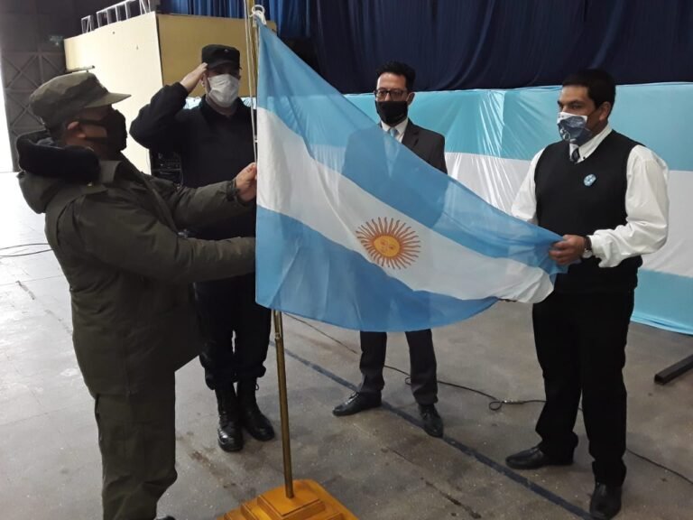 ACTO POR EL DÍA DE LA BANDERA