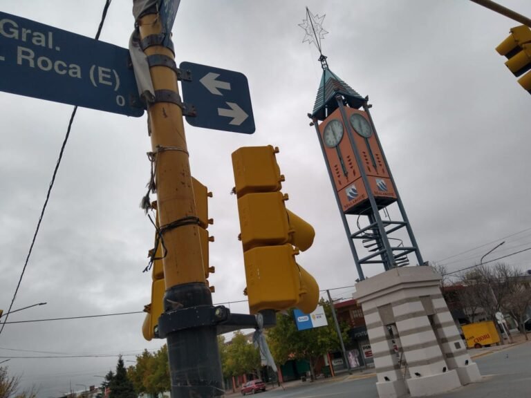 ROCA 0 ¿QUÉ TAL SI ALGUNA VEZ TENEMOS UNA PANDEMIA CAPRINA?