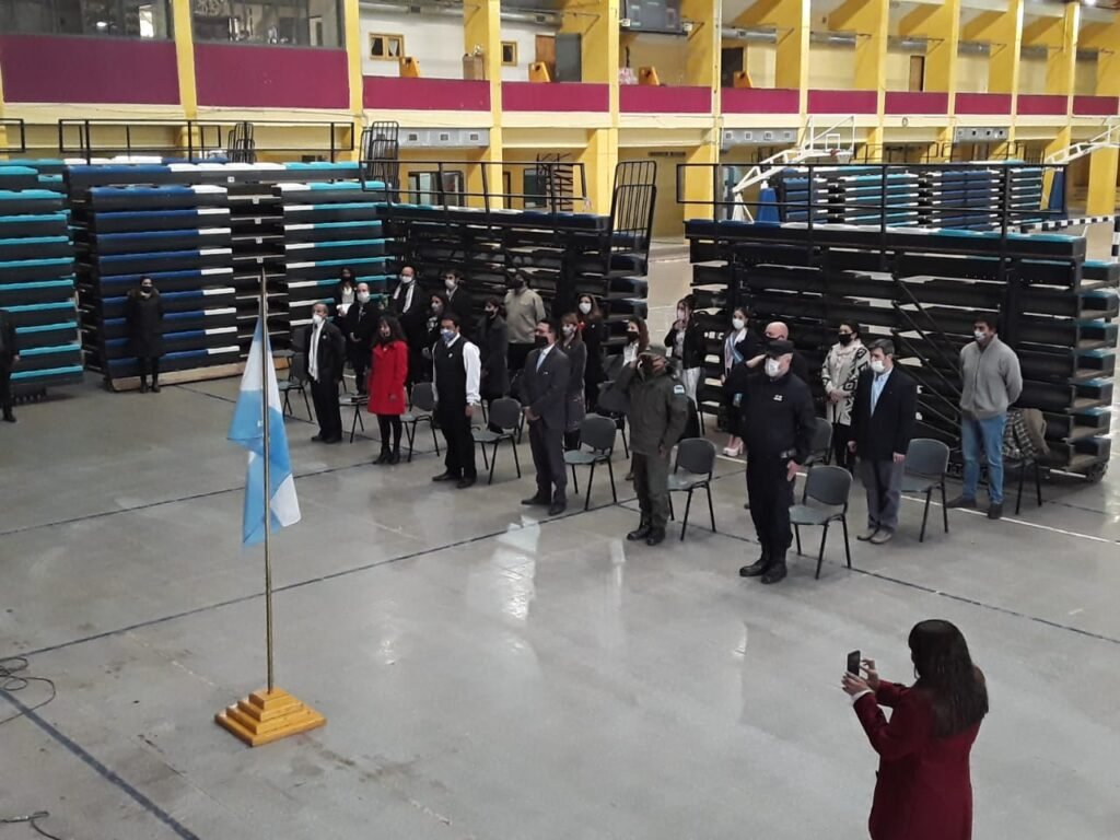 ACTO POR EL DÍA DE LA BANDERA 1 ef77f7bf 803a 4c02 a91d e6b57d81ee6f