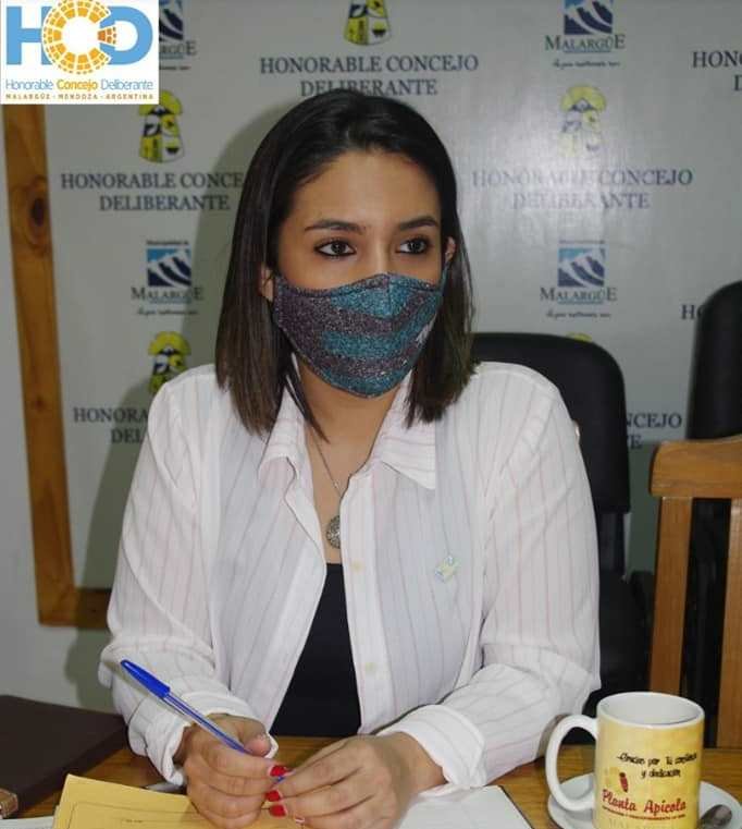 CON MICROCRÉDITOS BUSCARÁN FOMENTAR LA ACTIVIDAD APÍCOLA 3 DAINA VARAS