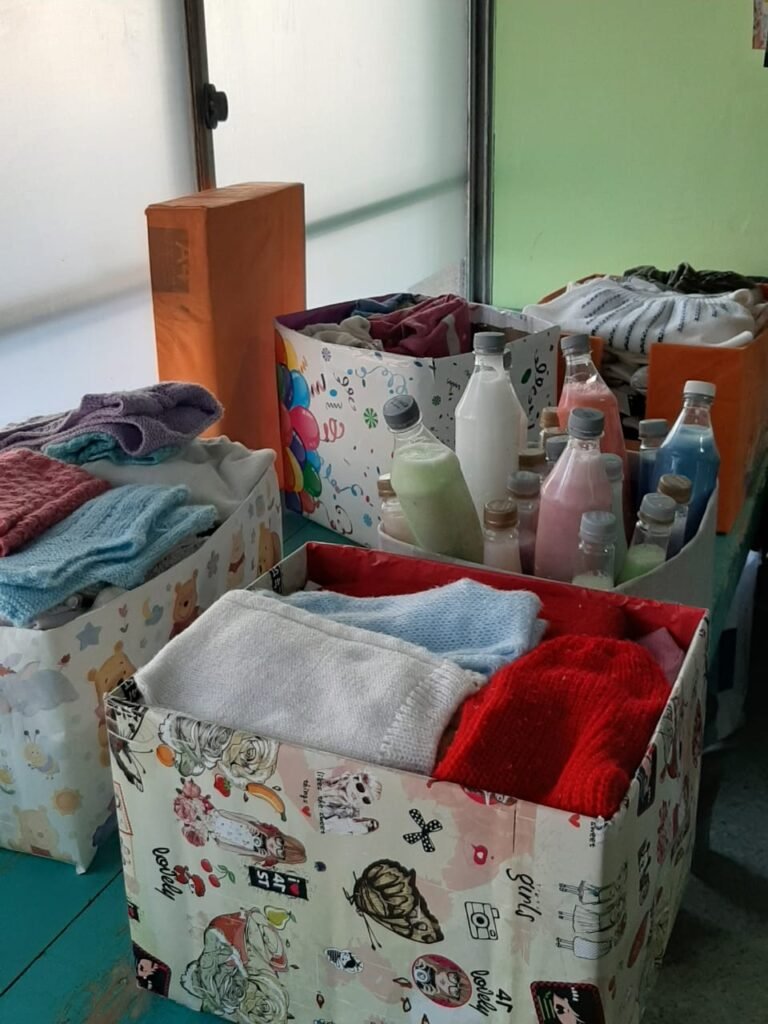 ENTREGARON PRENDAS PARA NIÑOS AL HOSPITAL MALARGÜE 1 WhatsApp Image 2020 07 15 at 16.37.17