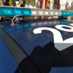 Intentaron robarle en calle Roca y escaparon tras descartar las armas.