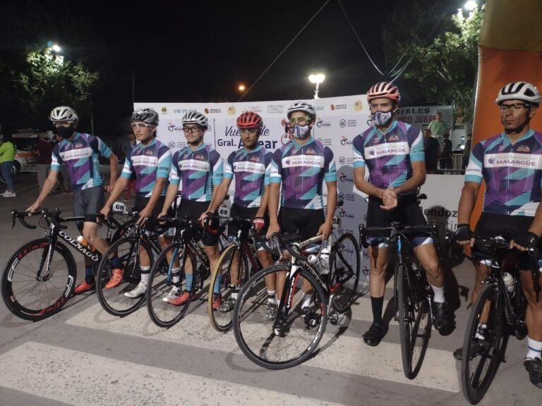 “Los chivateros” quedaron quintos en el prólogo de la «Vuelta de Alvear»