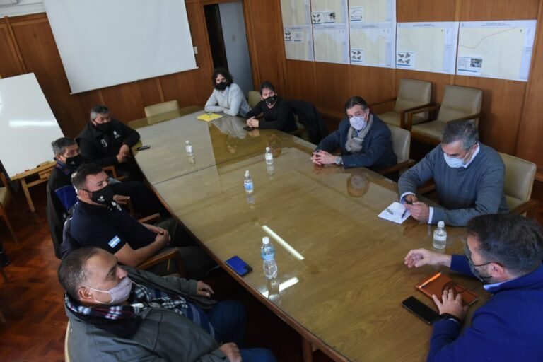 La UOCRA se expresó a favor de Portezuelo