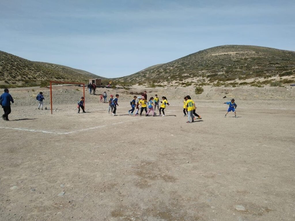 Fiesta deportiva en Bardas Blancas 8 FUBOL BARDAS BLANCAS1