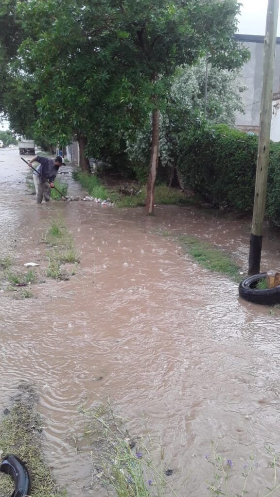 Teléfonos de utilidad por la emergencia pluvial 8 lluvia 1