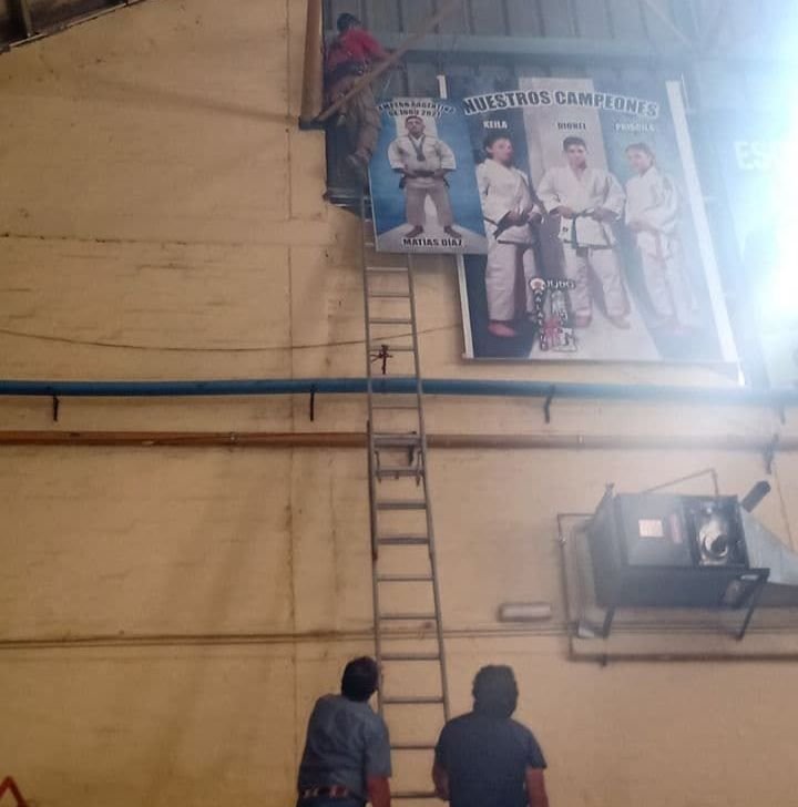 Colgaron gigantografía de Matías Díaz en polideportivo 5 matias diaz 2