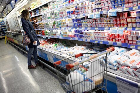 Prevén una inflación de 100% para 2022 y de 96% para 2023