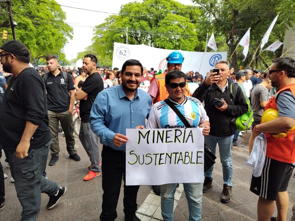 Minería en Malargüe, repercusiones de la movilización de hoy 14 marcha mineria11