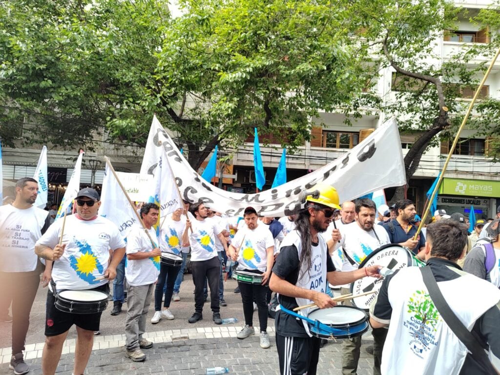 Minería en Malargüe, repercusiones de la movilización de hoy 11 marcha mineria8