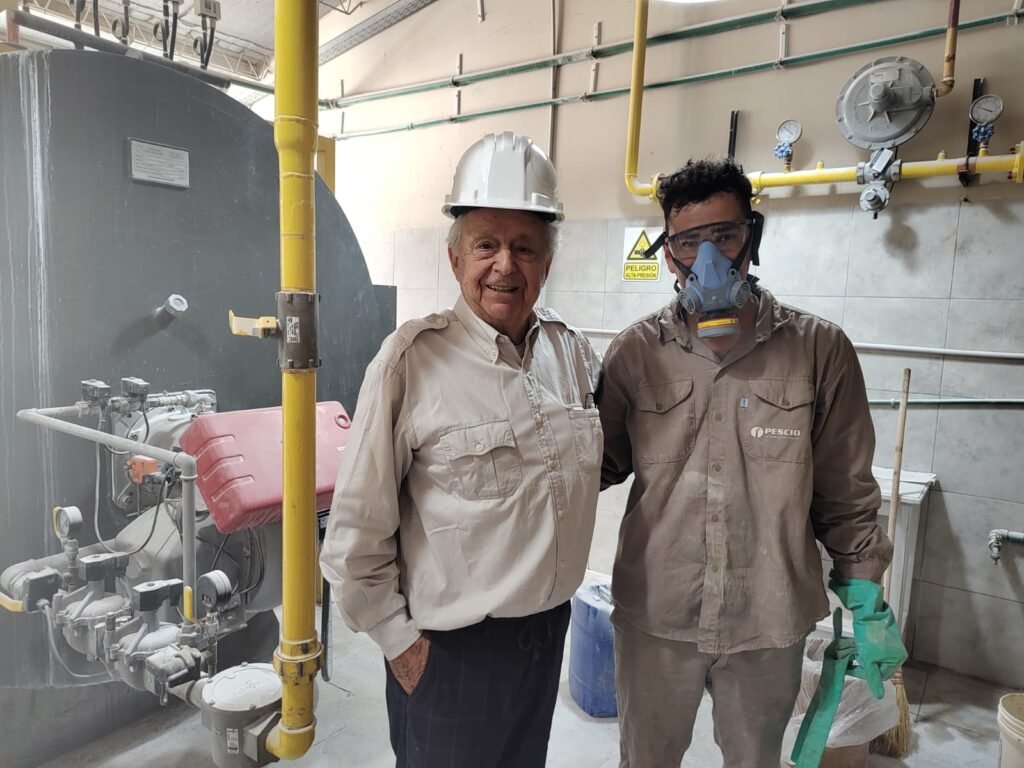 Pescio amplía su planta para diversificar producción 4 pescio calderistas