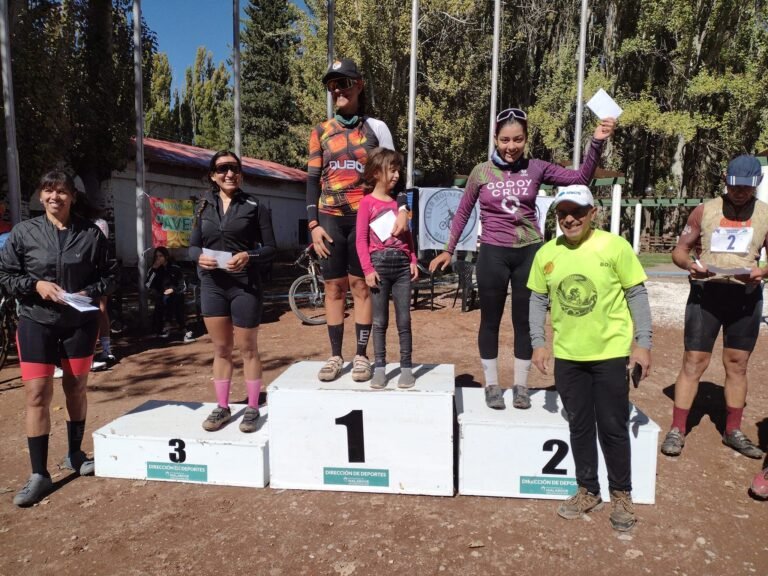 Se disputó el “Desafío ciclismo combinado”