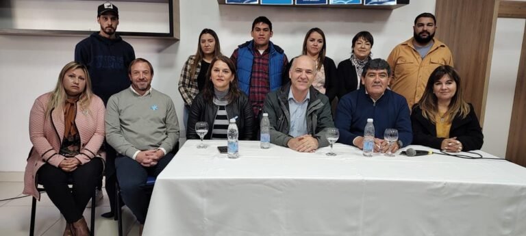 “Estamos preparados para gobernar” manifestaron José Barro y Guillermo Carmona