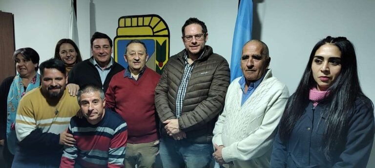 Parisi prometió una “revolución de la vivienda”