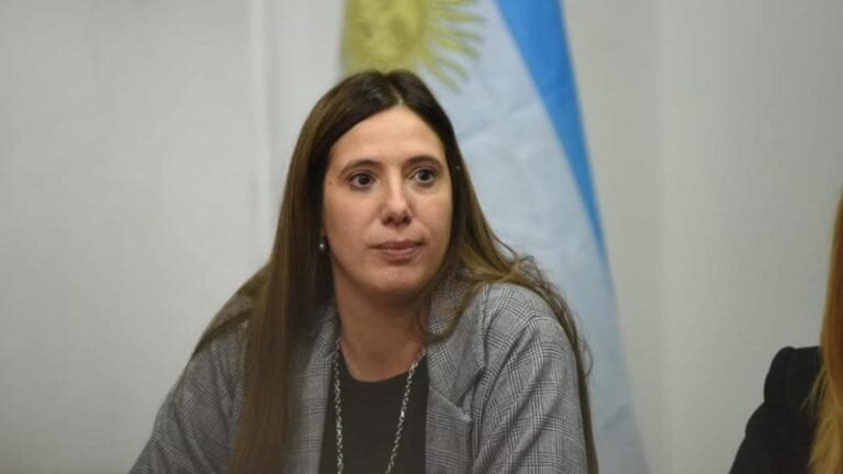 Pensión vitalicia para travestis y trans propone diputada del Frente de todos