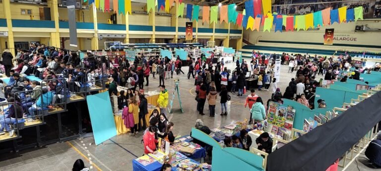 Feria departamental de libro, actividades de hoy