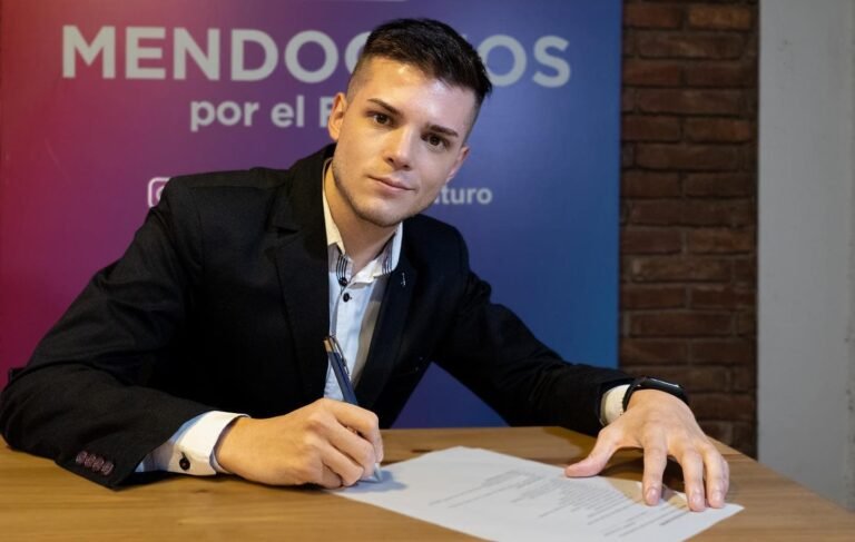 Lucas Villar, con 26 años, será candidato a diputado provincial