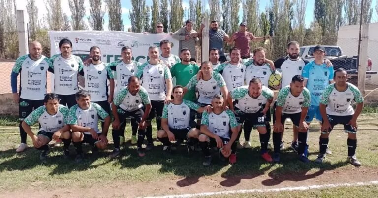 Tercer Tiempo gritó “campeón” del fútbol de veteranos de Volantes