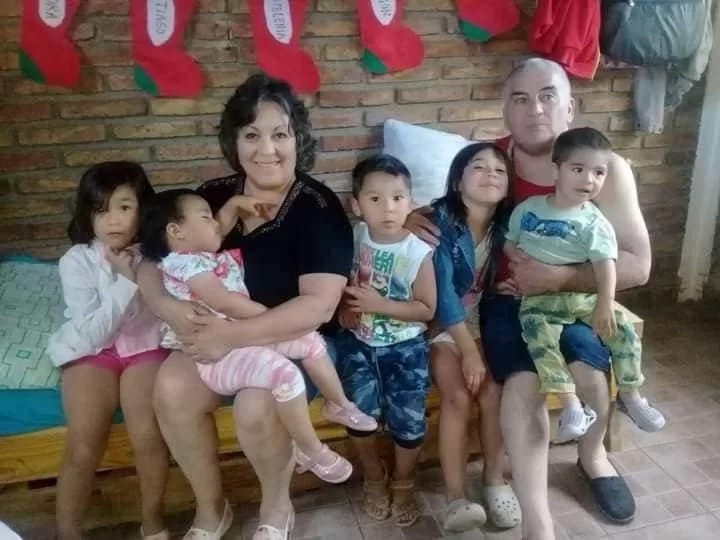 Silvia y Pablo Franco…una historia de amor 6 franco nietos jpg
