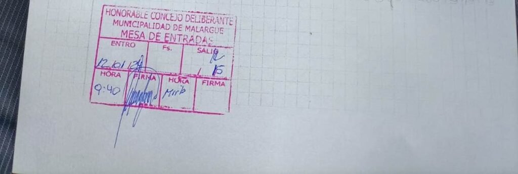 Vecinos reclaman reunirse con el Ejecutivo y el Concejo 6 vecinos 3 1