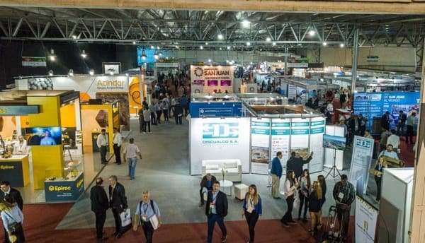 Alumnos y docentes de ESTIM en 10ma. Expo Internacional San Juan Minera