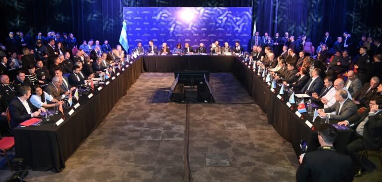 Conclusiones de la reunión del Consejo de Seguridad Interior realizada en Mendoza