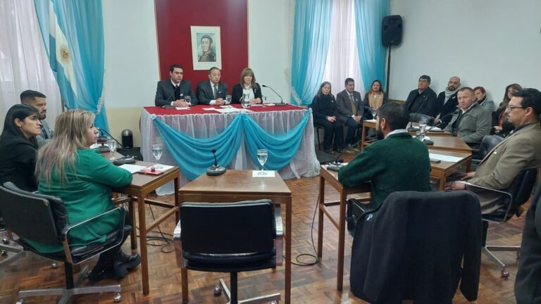 Foro de debate sobre la no reelección de concejales