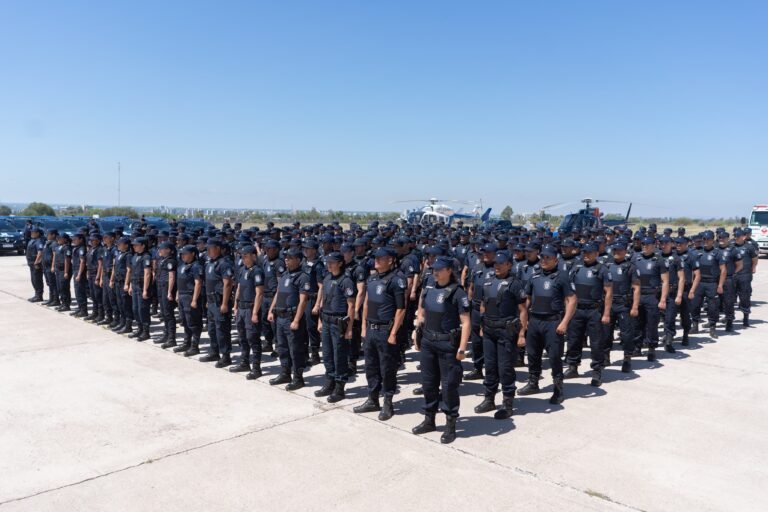 Mendoza suma más policías y patrulleros