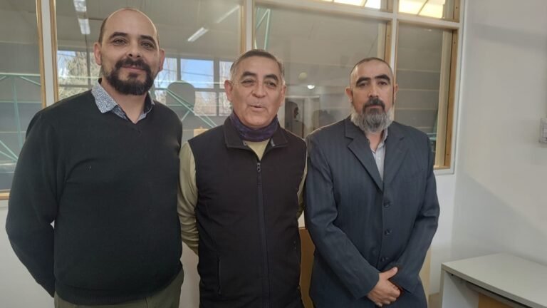Comenzó el curso de formación de auxiliares de la policía con becas y formación local