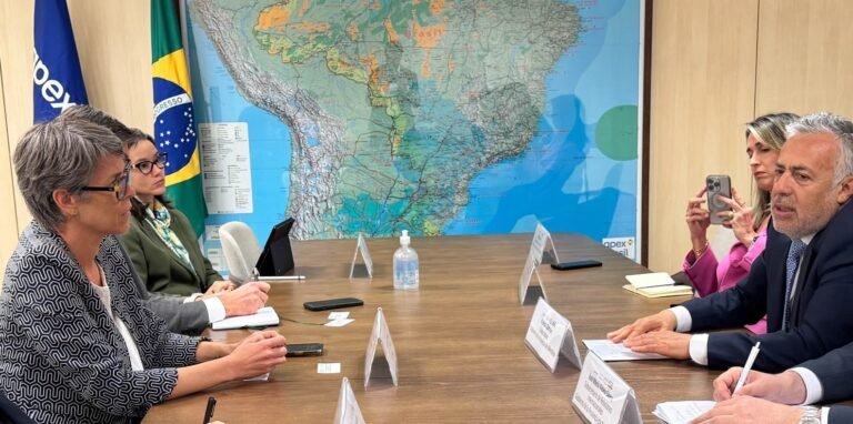 Mendoza posiciona su minería y agricultura en Brasil