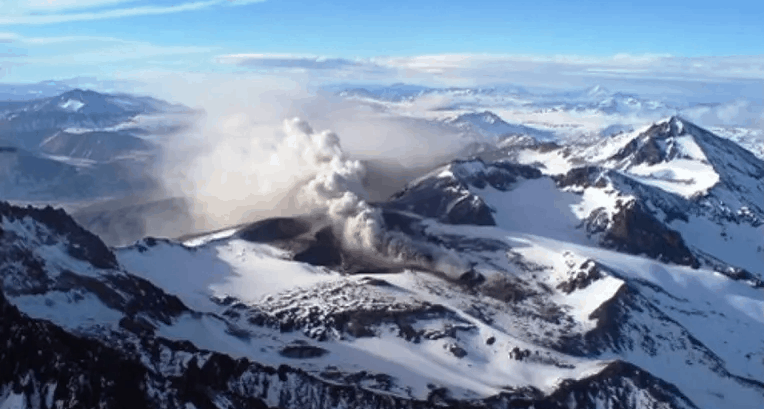 Recomendaciones ante el cambio de actividad del volcán Peteroa