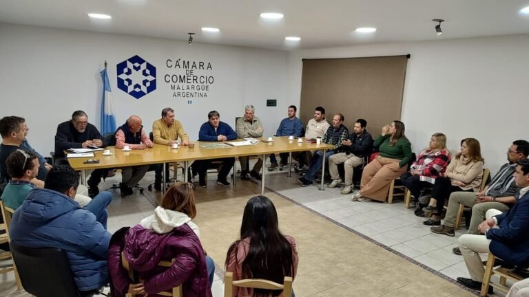 Presentaron anteproyecto del camino de los Siete Valles