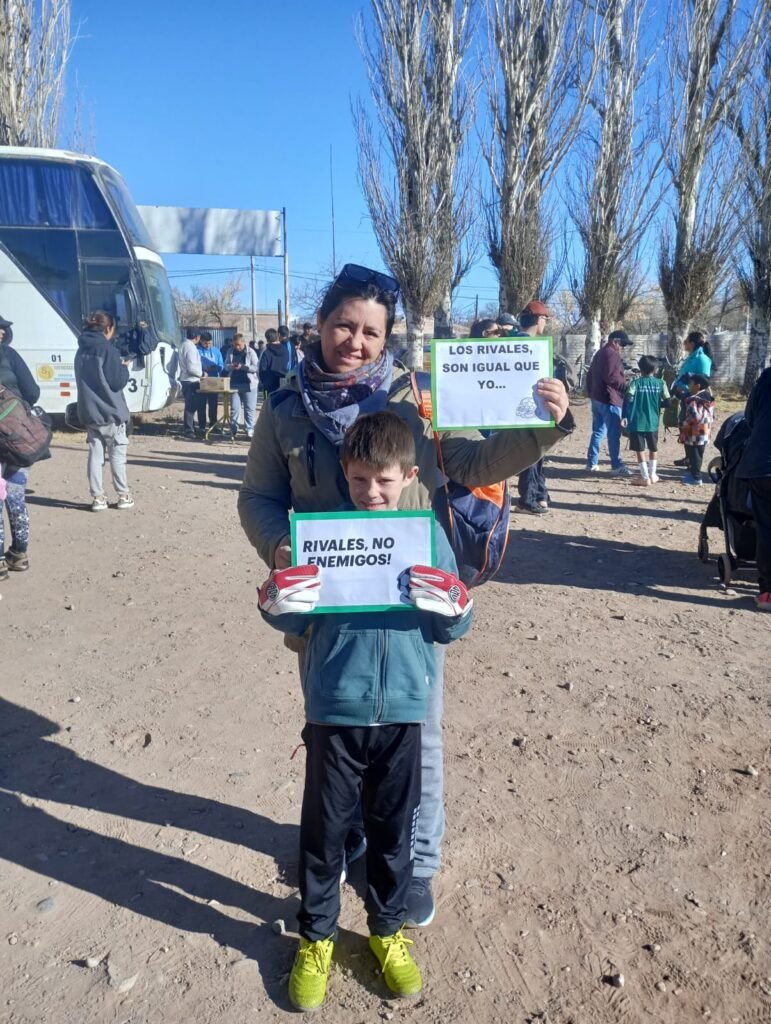 RIVALES NO ENEMIGOS 11