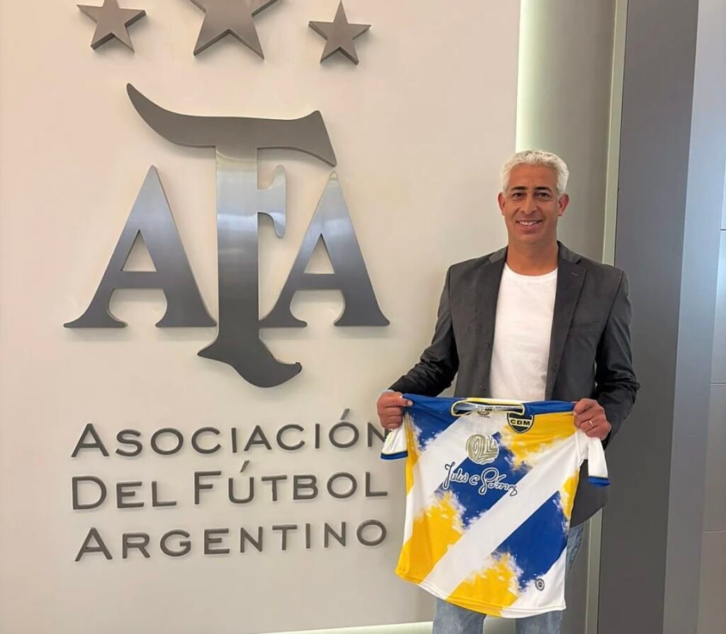 Futbol de Primera: La LIFAM presentó los clubes que jugarán el Torneo Regional. 8 IMG 2350