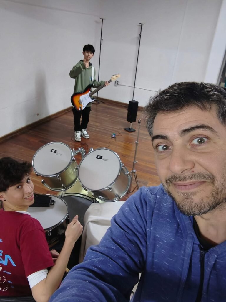 Incubadora de Bandas: el proyecto cultural de Marcelo Blajevitch que impulsa nuevos talentos en Malargüe 7 IMG 2673