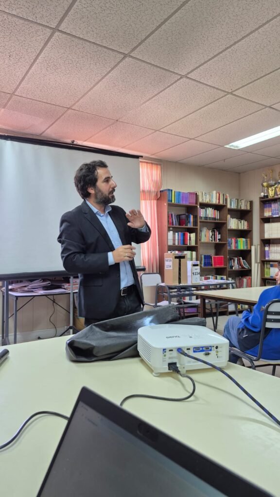 Reflexión y aprendizaje ciudadano en la Escuela Aborigen Americano 9 Imagen de WhatsApp 2025 10 24 a las 08.24.28 08b716a0