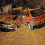 Conductor ebrio chocó un auto estacionado y quedó internado en observación.