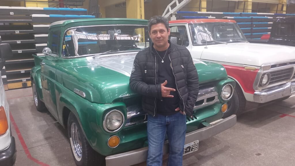 Hoy Malargüe se llena de motores y solidaridad con el Encuentro de Clásicos Multimarcas 3 WhatsApp Image 2025 11 08 at 11.38.28 AM