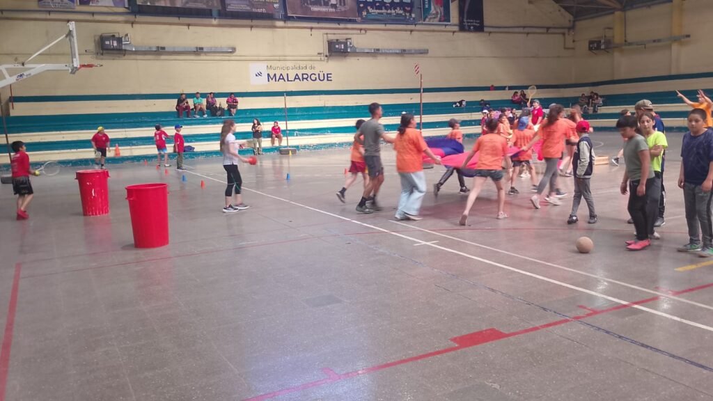 Comenzaron las Olimpiadas Rurales Aniversario de Malargüe. 7 WhatsApp Image 2025 11 14 at 9.43.24 AM