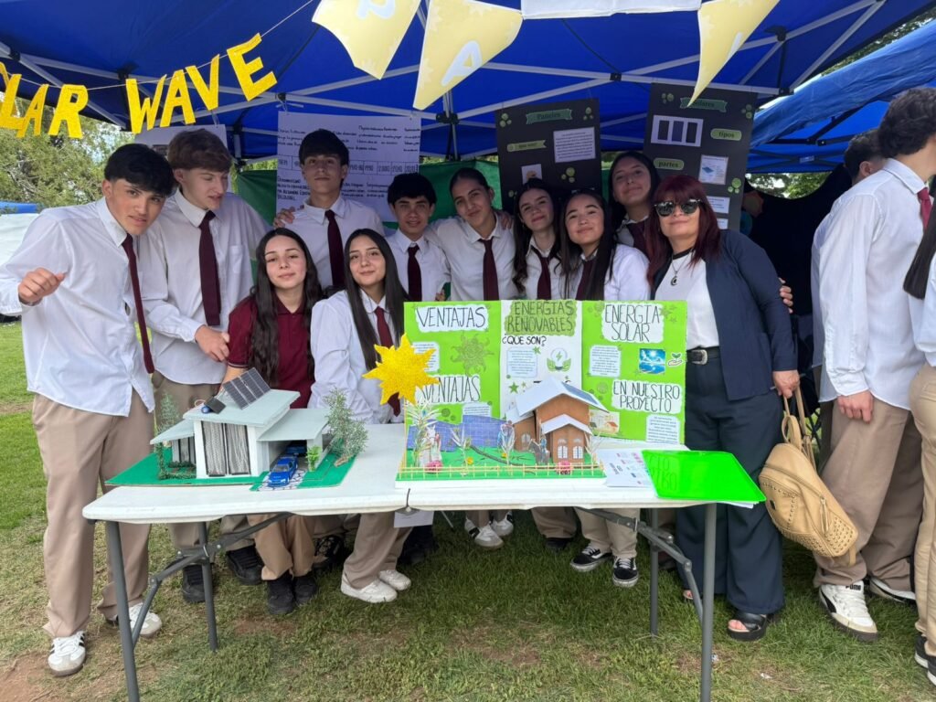 El E.S.T.I.M realizó una ExpoTencia histórica con más de 200 proyectos 8 440bea77 159d 43b0 ba86 ff5d3d9f8e5d 1