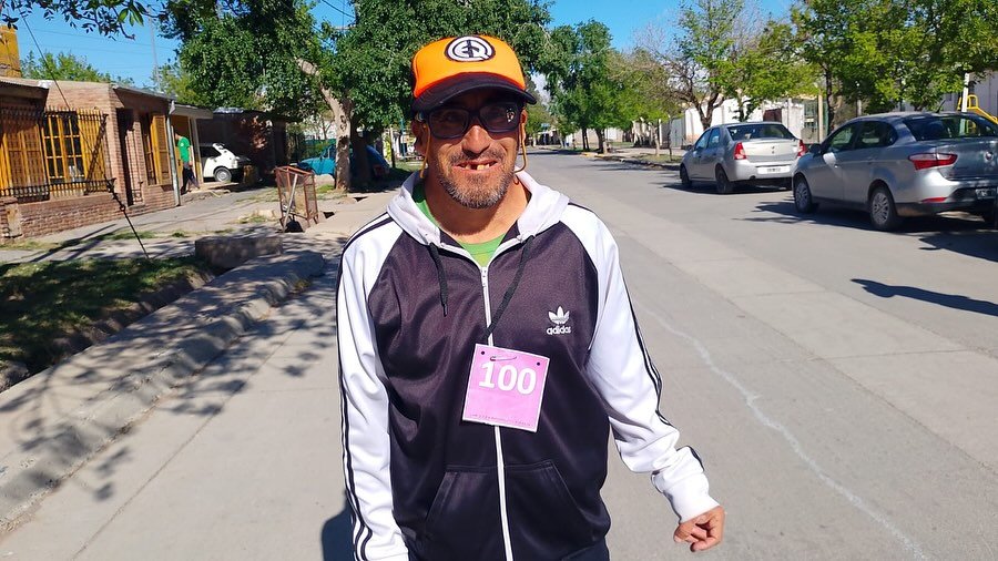 Sebastián Albornoz: "Corro para participar y llegar, no para ganar" Siempre fue así. 2 562622230 17934915357095068 5325708172066679879 n