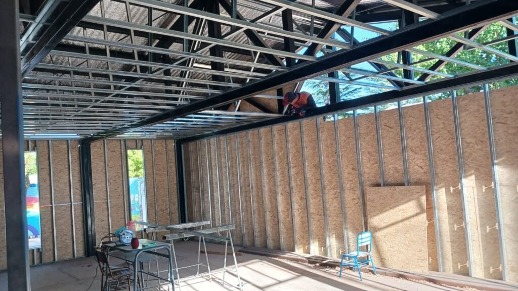 5e4c5ca0 36fe 4a2c 8842 9218475826fc