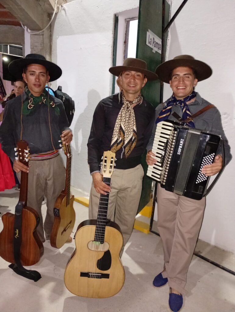 Músicos malargüinos representaron al departamento en el Festival Nacional del Malambo. 5 WhatsApp Image 2026 01 18 at 1.54.14 PM 1 1