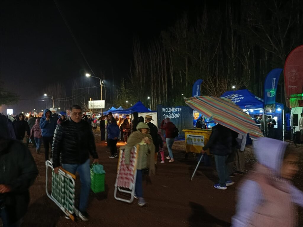 dc141ce2 0452 4154 b306 ae13a7f44a5c