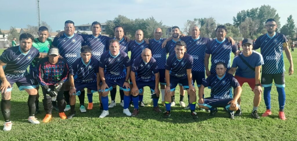 Fútbol y confraternidad entre Los Patrones y 21 de Mayo de Talca. 4 d552467a 0244 488d a7a8 a50fd9cd26d2 2