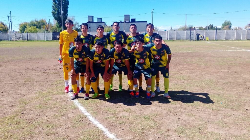 Fútbol de primera: Deportivo Malargüe volvió a ganar y golear. 1 WhatsApp Image 2026 03 30 at 11.15.15 AM
