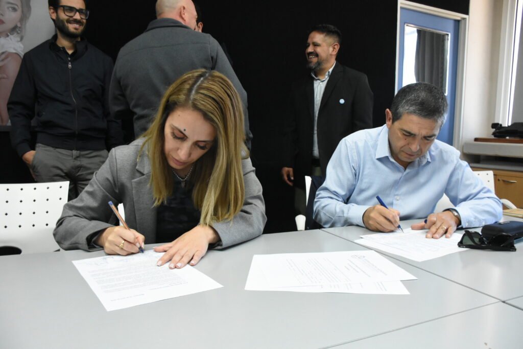 Reunión Bicameral en Malargüe autoridades impulsan soluciones por trámites en el Paso Pehuenche. 3 DSC 0880